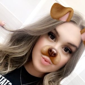 Meet your Posher, Ashleigh